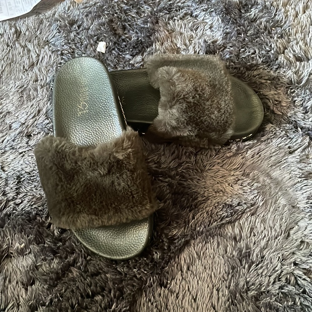 Olive slides - Picture 3 of 7